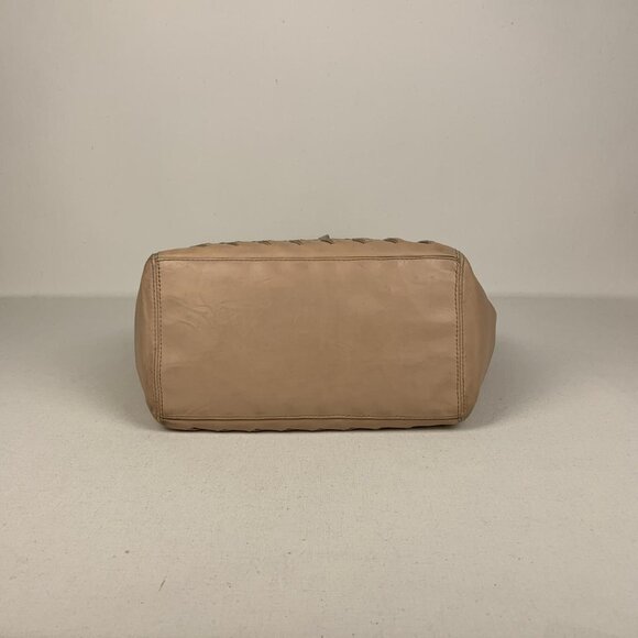 Coach Elegant Putty Beige Leather Tote Bag - Chic & Versatile Carryall for Any O - Picture 5 of 8